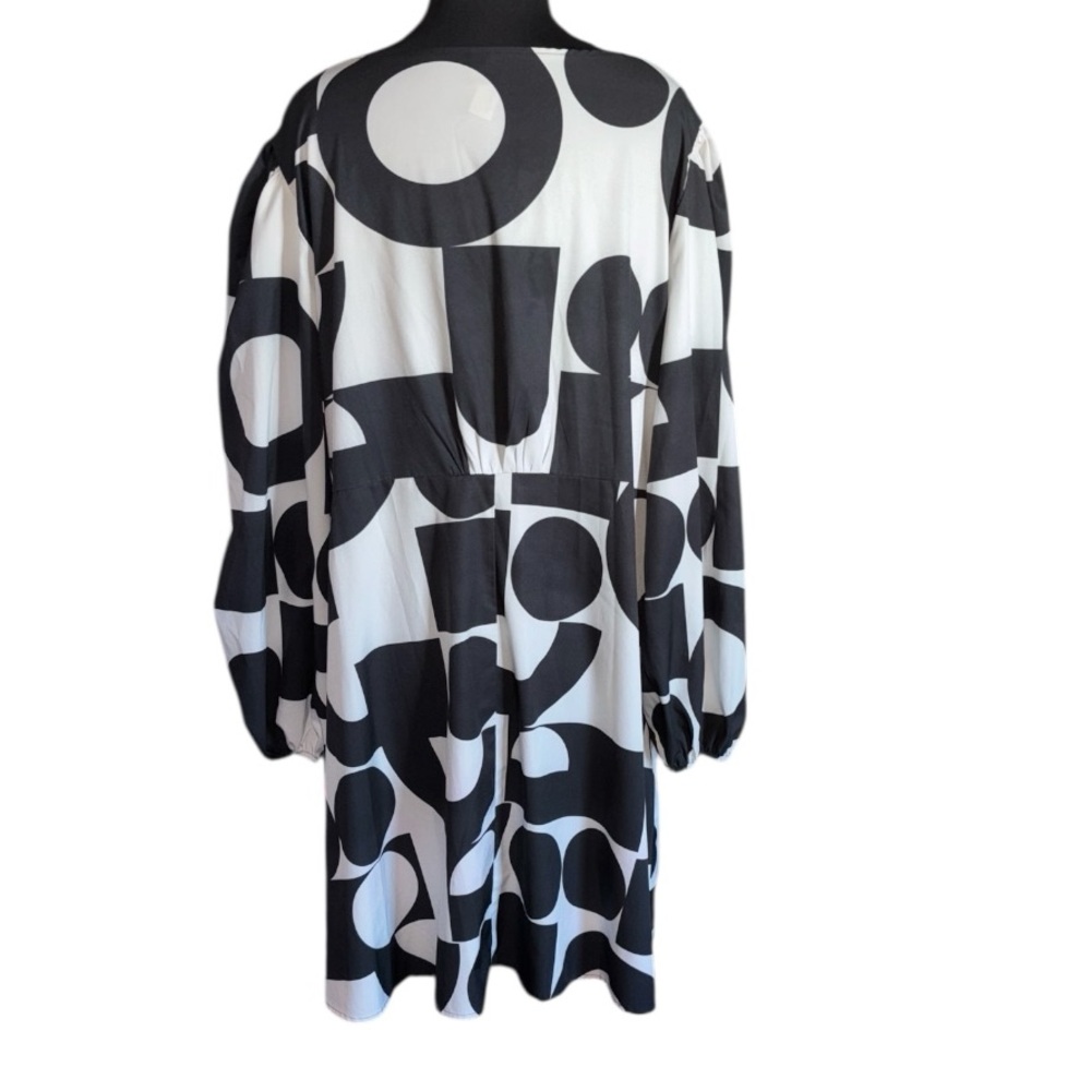 Plunging Neck Lantern Sleeve Graphic Print A-Line Dress, P:25”, L:38.5” - Picture 7 of 13